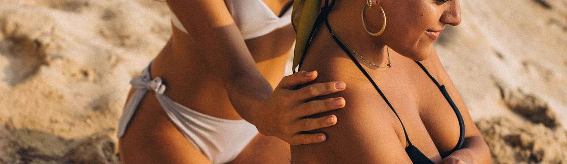  Swimwear